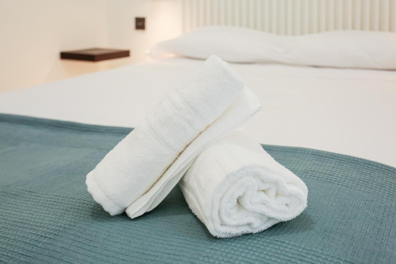 Monkeys Apartments Cervantes Σεβίλλη Εξωτερικό φωτογραφία