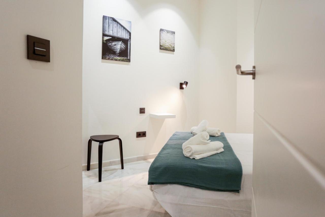 Monkeys Apartments Cervantes Σεβίλλη Εξωτερικό φωτογραφία