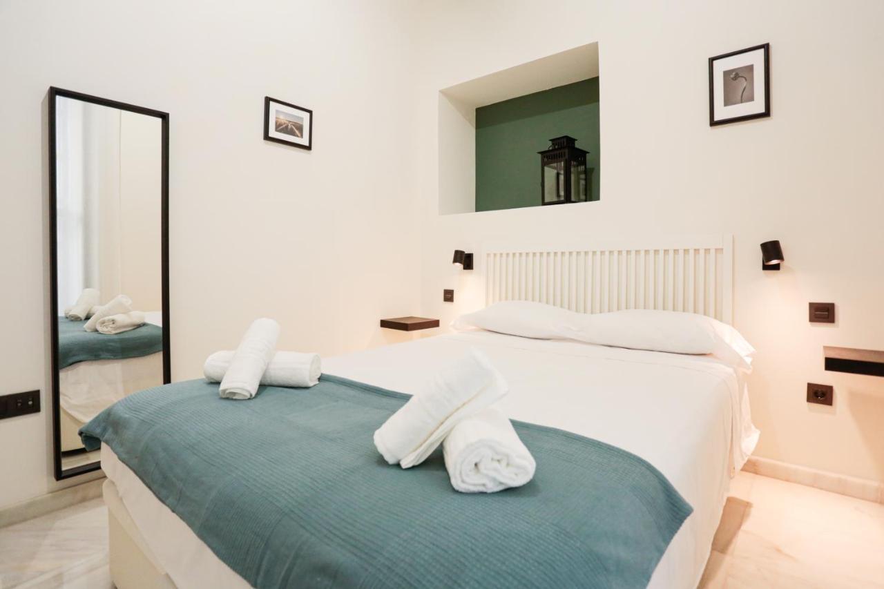 Monkeys Apartments Cervantes Σεβίλλη Εξωτερικό φωτογραφία