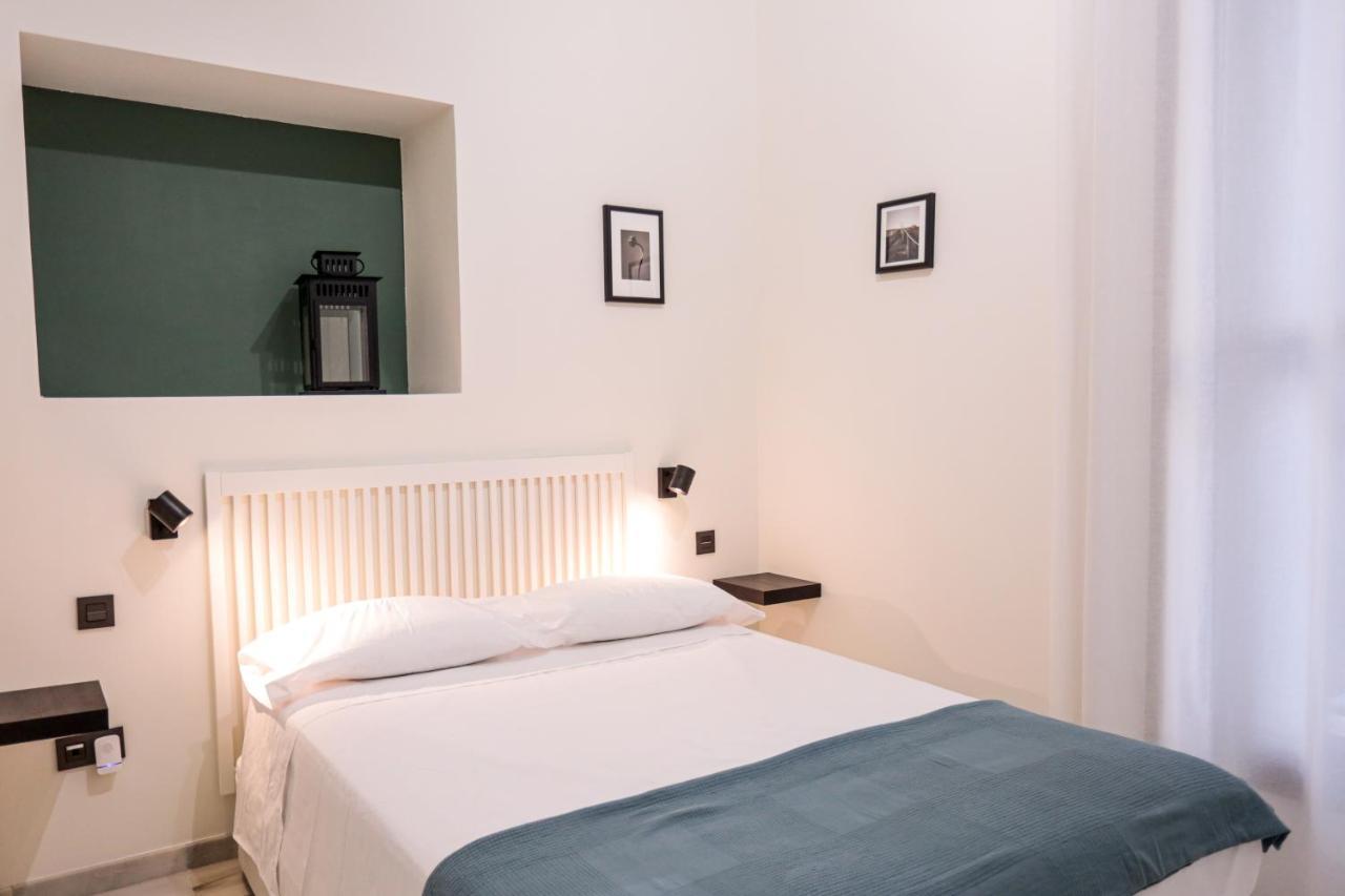 Monkeys Apartments Cervantes Σεβίλλη Εξωτερικό φωτογραφία
