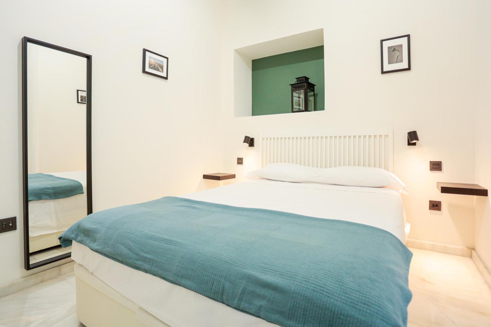 Monkeys Apartments Cervantes Σεβίλλη Εξωτερικό φωτογραφία
