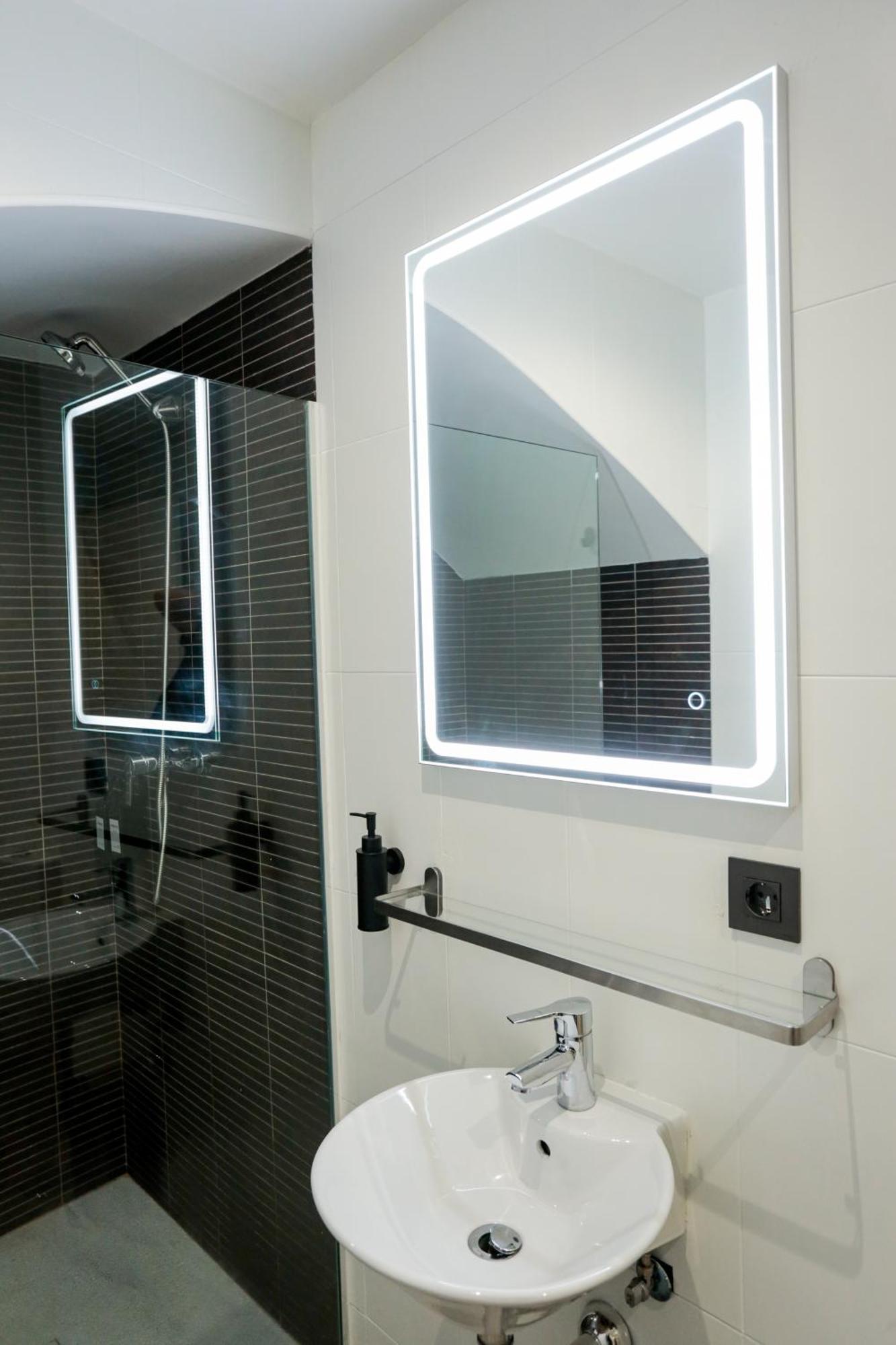 Monkeys Apartments Cervantes Σεβίλλη Εξωτερικό φωτογραφία